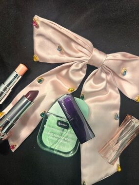 Pretty pink jeweled embellish Satin hair bow , b pure Collagen, MAYBELLINE